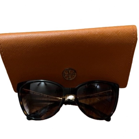 Tory Burch Accessories - Tory Burch Tortoise Shell Folding Sunglasses with Orange Case